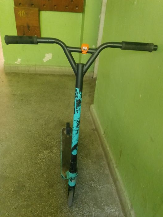 Продавам детска тротинетка