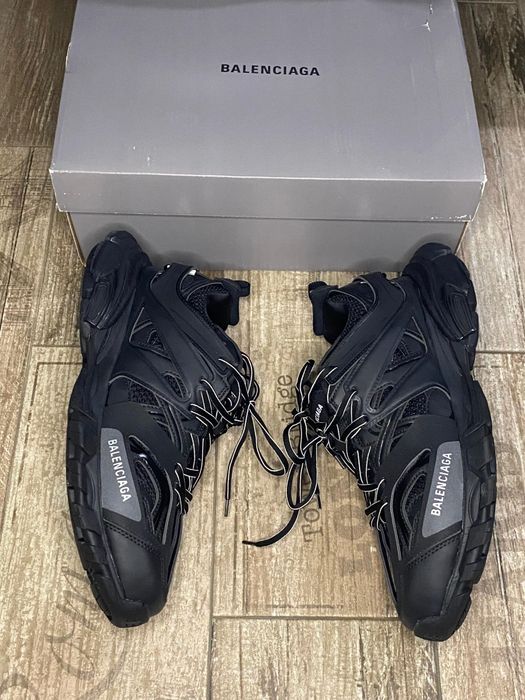 Balenciaga Track