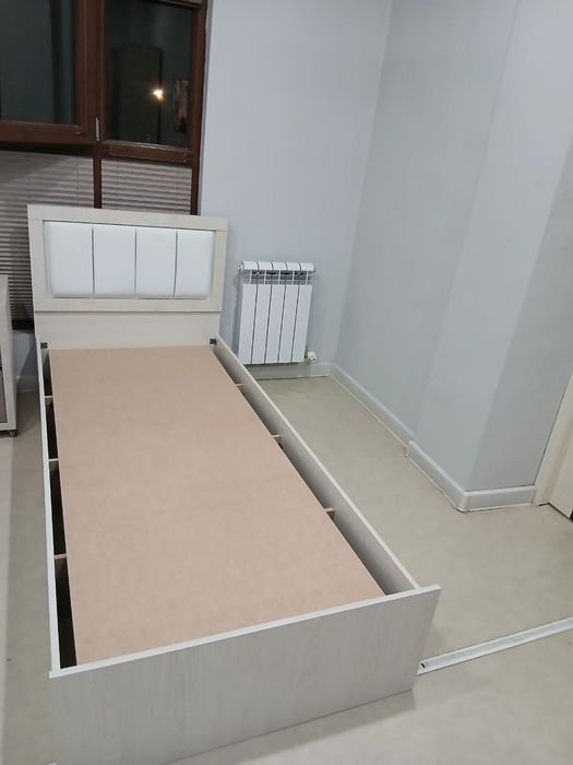Kravat 1 kishilk kalavat bir kishlik spalni Meblel divan kalavat  кро