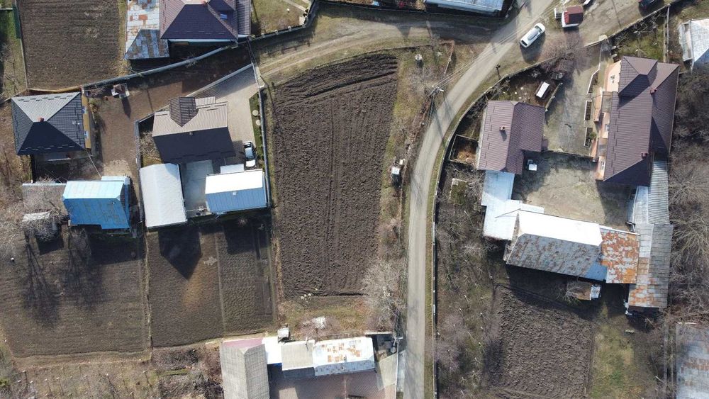 De Vanzare  1187 mp teren intravilan Scheia