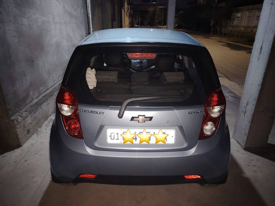 Продаётся идеальный спарк 2016