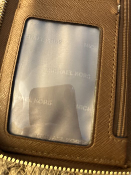 Дамски портфейл Michael Kors