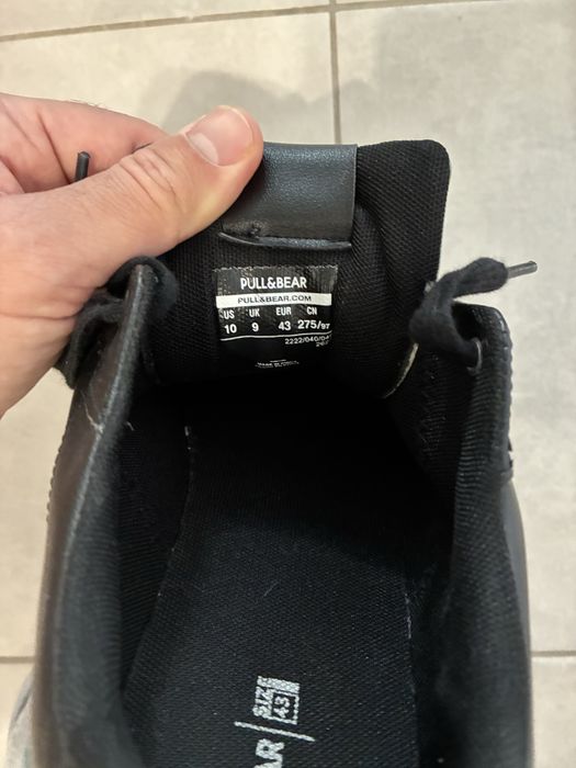 Adidasi pull and bear de vanzare