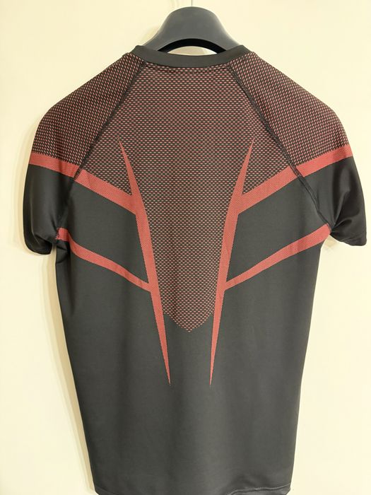 "GymShark" compression тениска