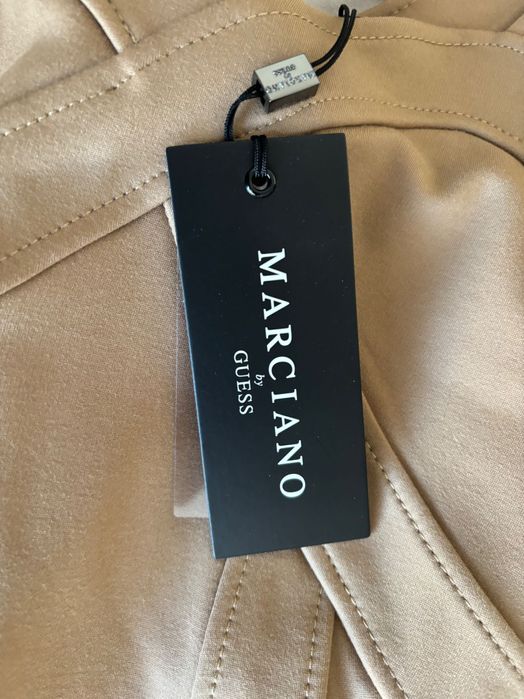 Рокля Guess by Marciano