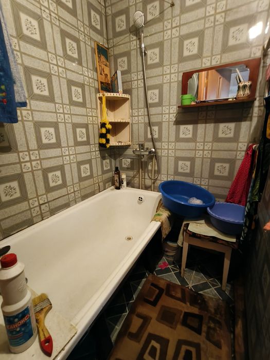 Продаём двухкомнатную квартиру