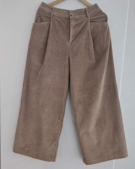 Кадифени Джинси Benetton