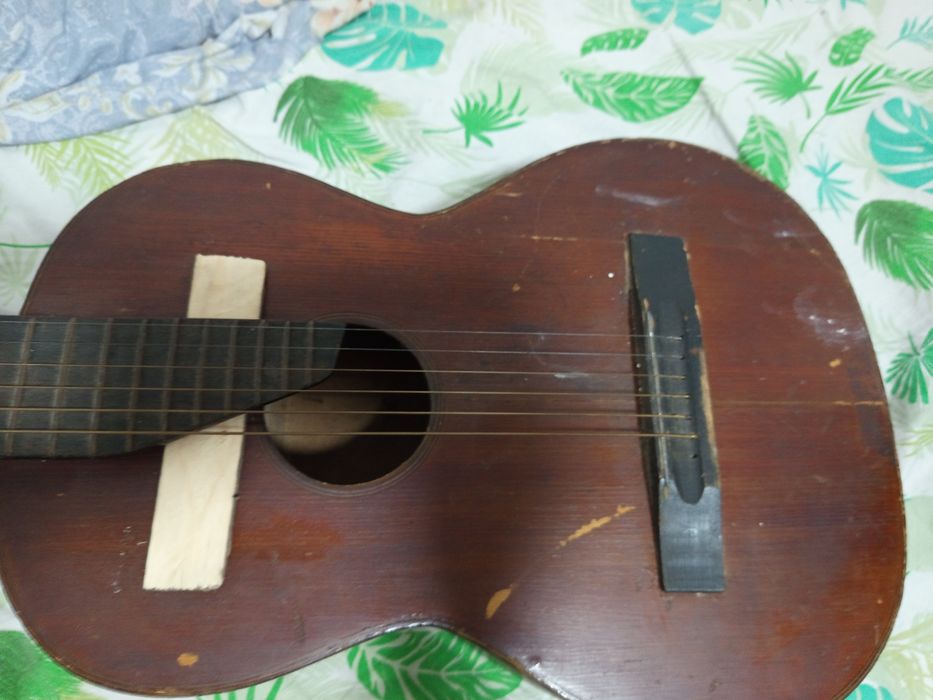 продам гитару ссср