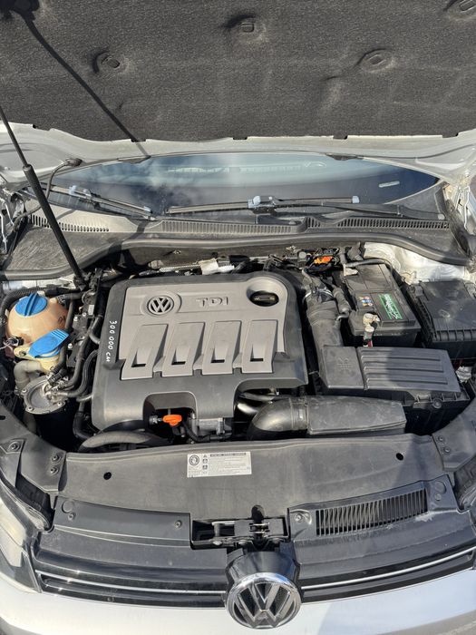 VW Golf 6 • 2.0 TDI • 140 к.с. • Всичко обслужено