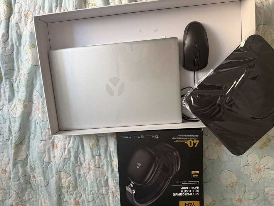 Ноутбук YAMI новый