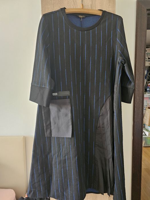 Спортно елегантна рокля