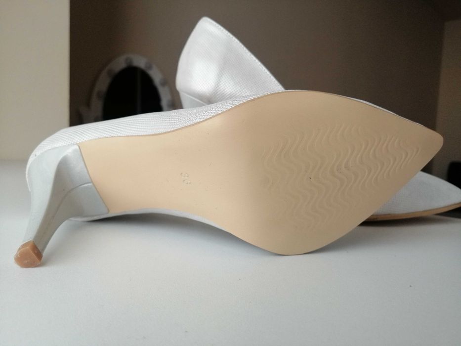 Pantofi piele cu toc 37 dama