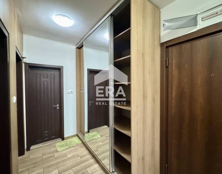 Дава се под наем Тристаен апартамент в Варна, Бриз - 116 кв.м за 747.66 € - Снимка #11