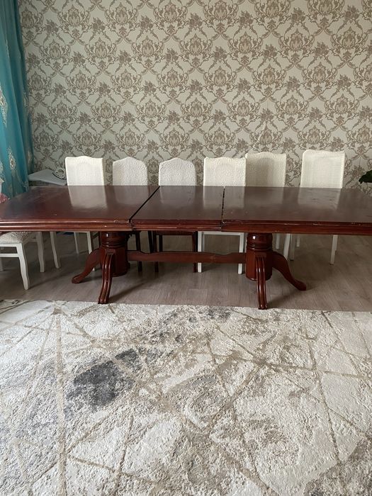 Продам стол малайзия