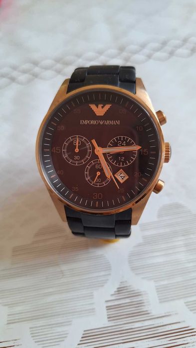 Часовник Emporio Armani