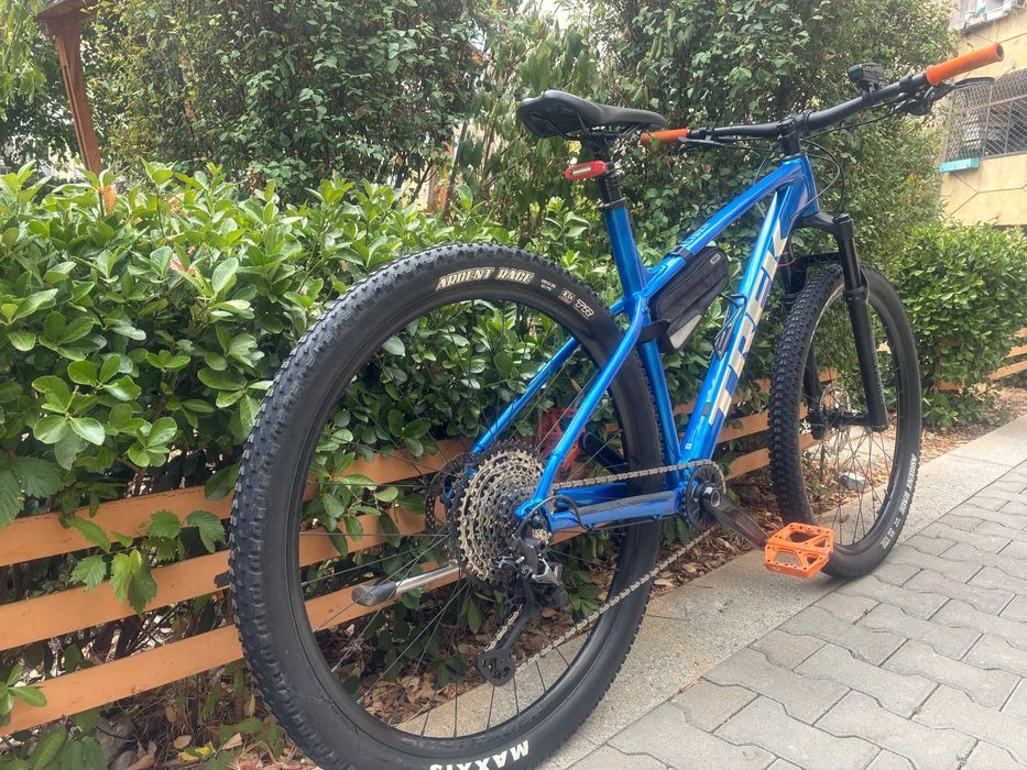 Продавам планински велосипед TREK X-Caliber 9 29"
