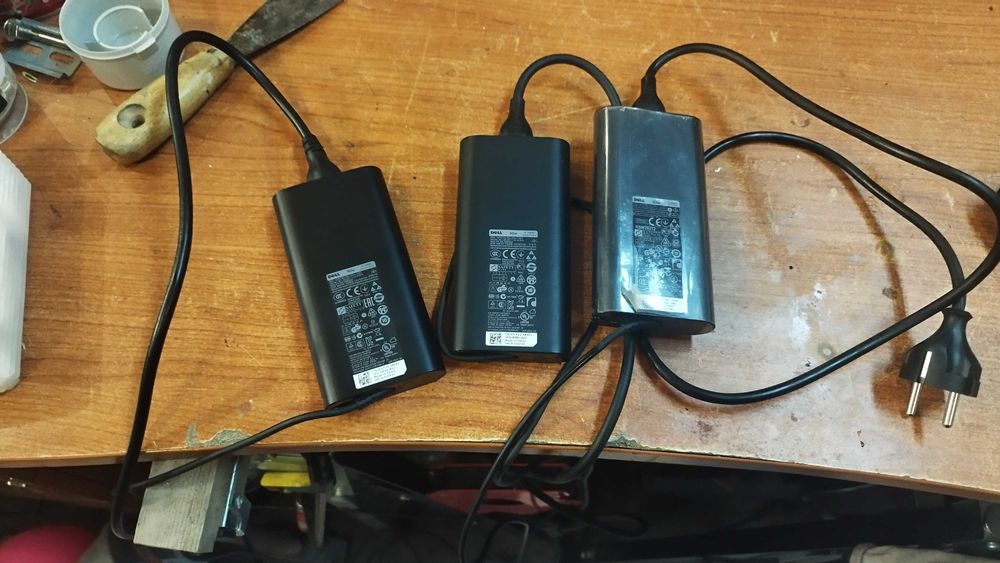 Dell  модел DA90PM130 Захранване - адаптер за лаптоп