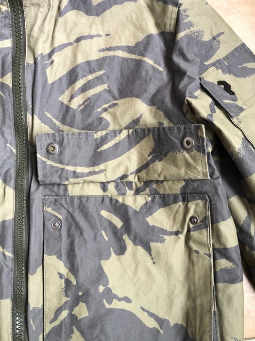 Peak performance squad camo jacket L