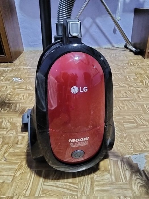 Пылесос ,героскутер,ролики,