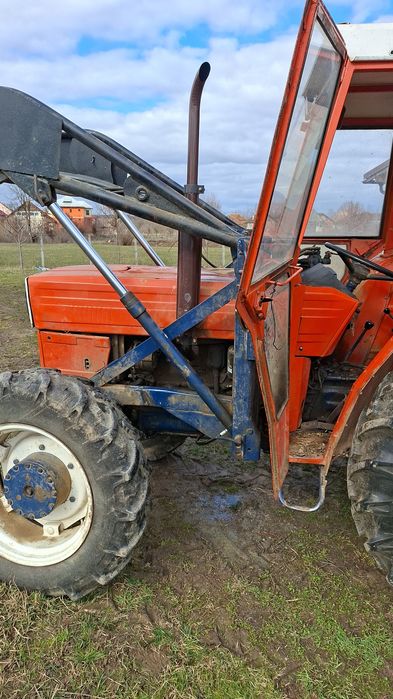 Tractor U640, cu incarcator