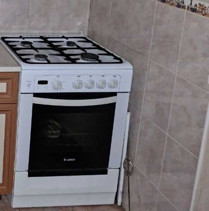 Gaz plita sotiladi
