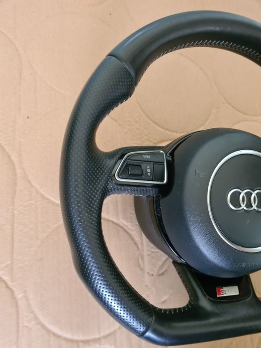 Volan tesit Audi A4 B8/ Volan sline Audi A4 B8/Volan tesit sline Audi A4 B8