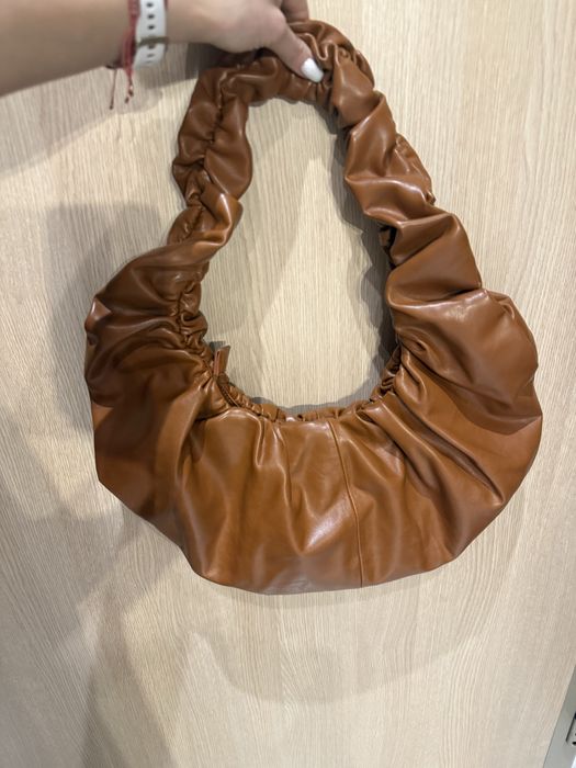 Нова екстравагантна чанта