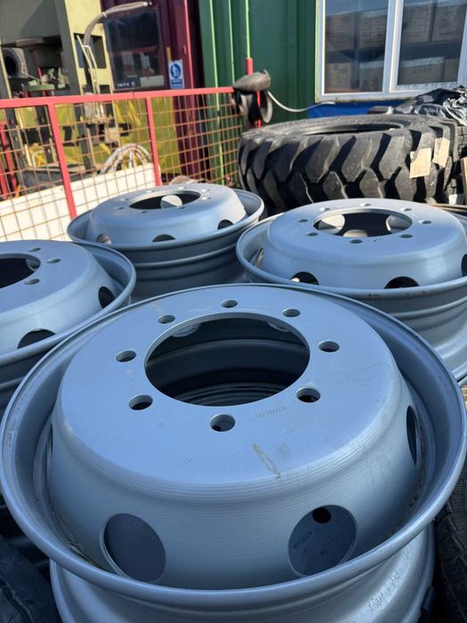 600/65R38 TAURUS 153 A8/153 B