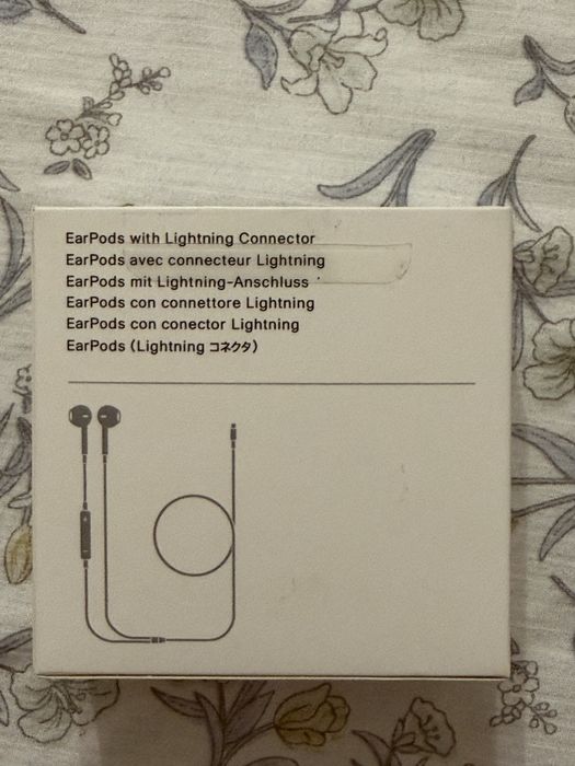 Проводные наушники на iPhone