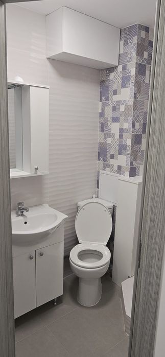 Vânzare apartament cu 2 camere str Cameliei  nord Ploiești