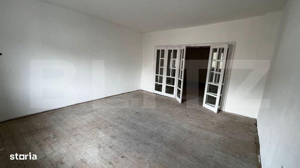 Casa de vanzare, 6 camere, 198 mp utili, teren 644 mp, zona centrala