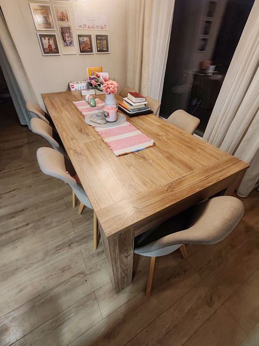 Masa extensibila 220cm