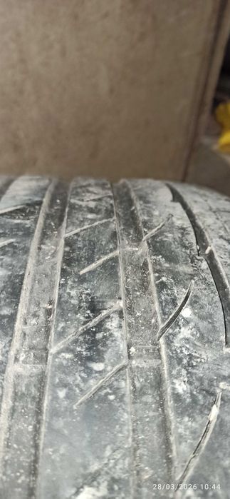 225/50/17 Laufenn на Hankook 4броя летни гуми