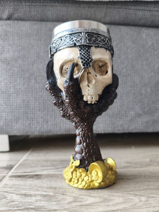 Pocal din inox pentru vin – stil craniu ideal pentru Halloween – argin