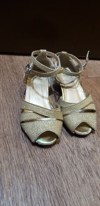 Туфельки для маленькой принцессы.