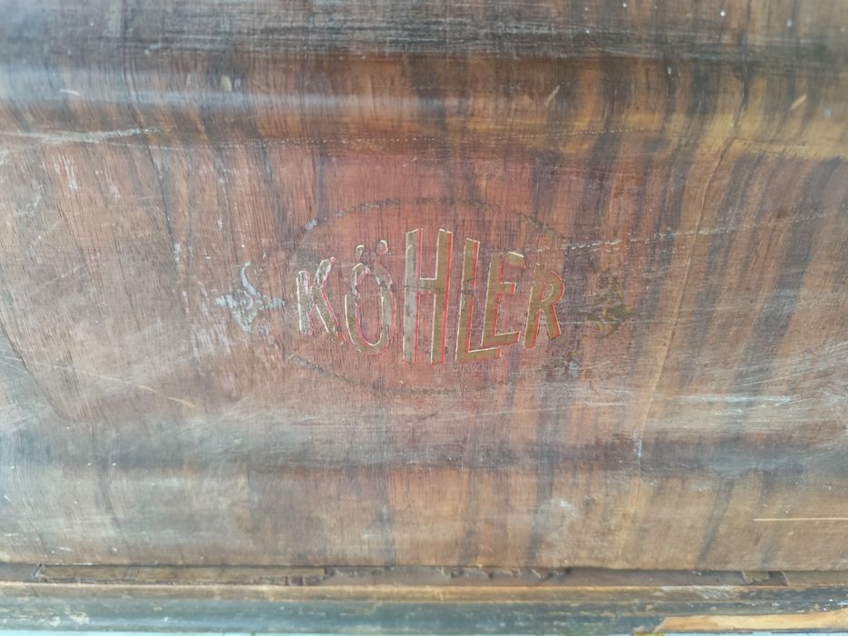 Шевна машина кохлер в работещо състояние здрав сандък с работещ ключ