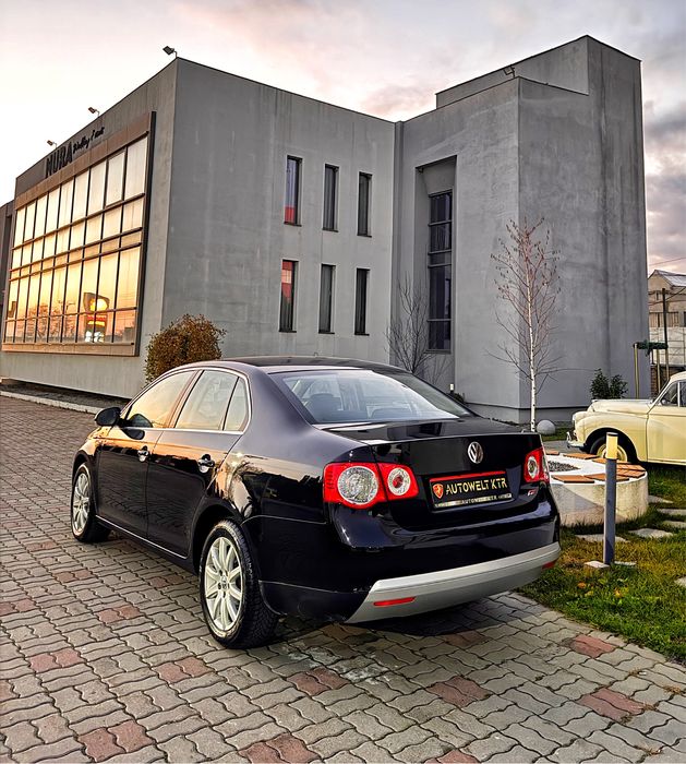 Vw Jetta 2010 1.6Tdi Euro5 Highline Navigație Pilot Automat Comenzi vo