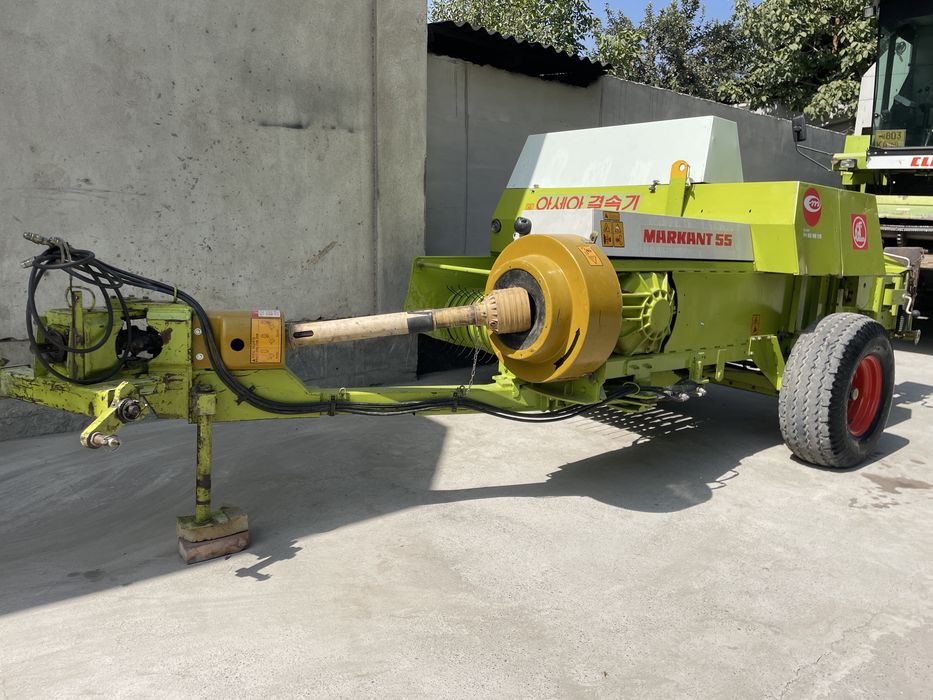Claas markant 55