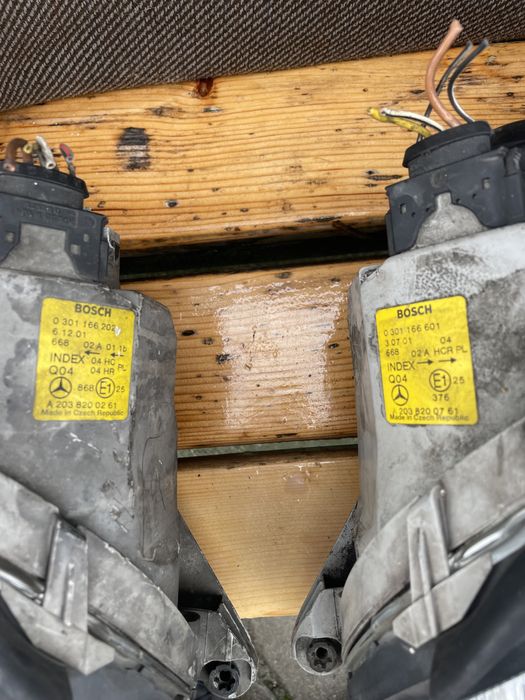 Оригинални фарове за мерцедес w203 седан оборудвани