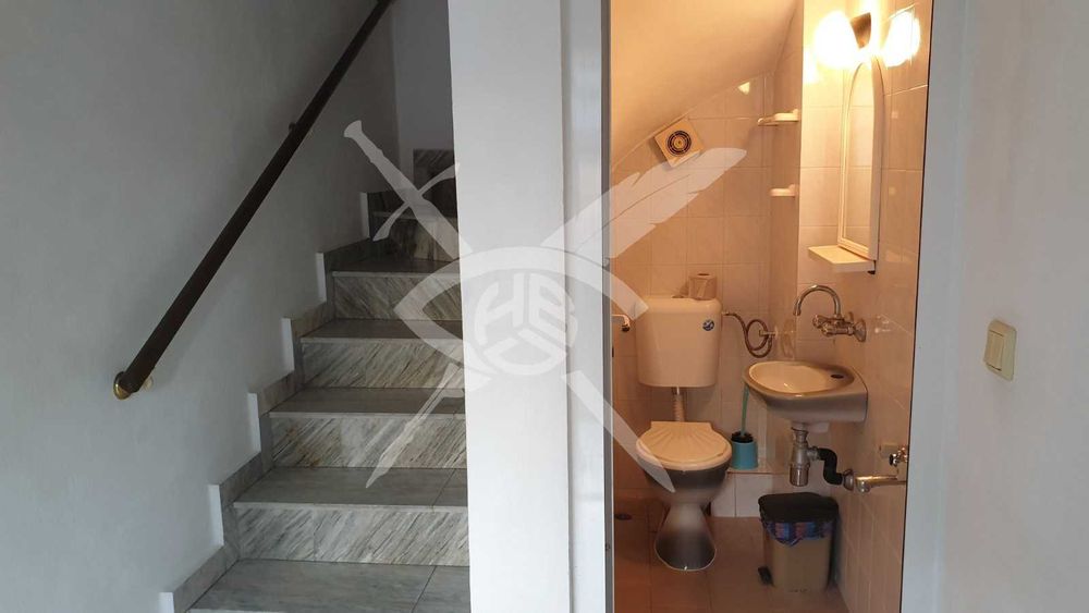 Четириетажна къща- Несебър