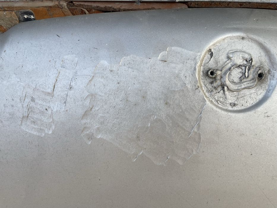 Капот от бмв пятерка 2011 года