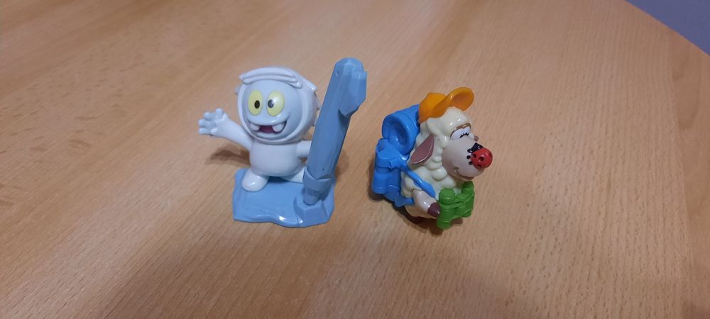 Игрушки от киндер большой maxi