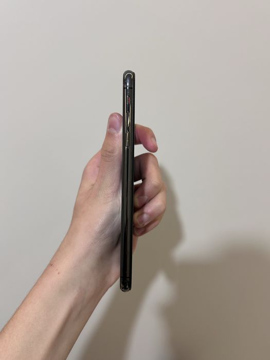 Продам Iphone Xs Max 512gb