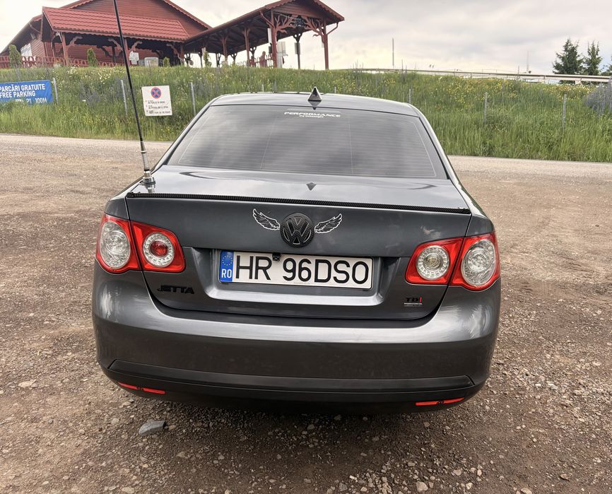 VOLKSWAGEN Jetta 2006 — imagine 5