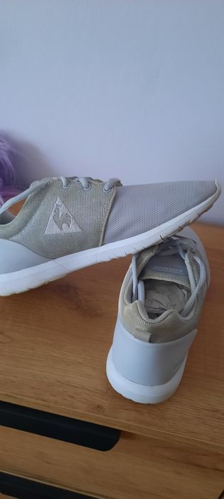 Сребристи дамски маратонки и кецове естествена кожаle coq sportif