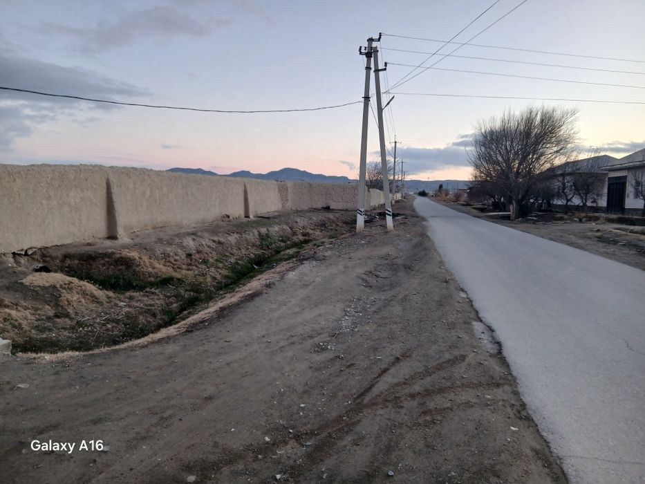 Ем хошак обори сотилади