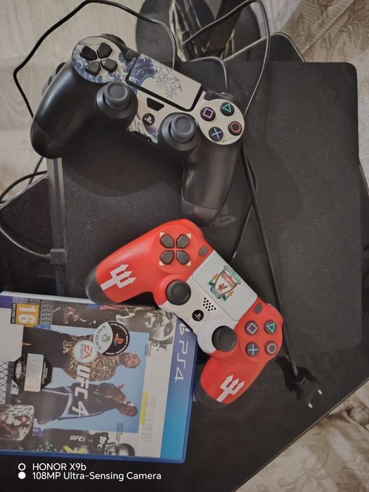 Продам сони плейстейшн 4 слим