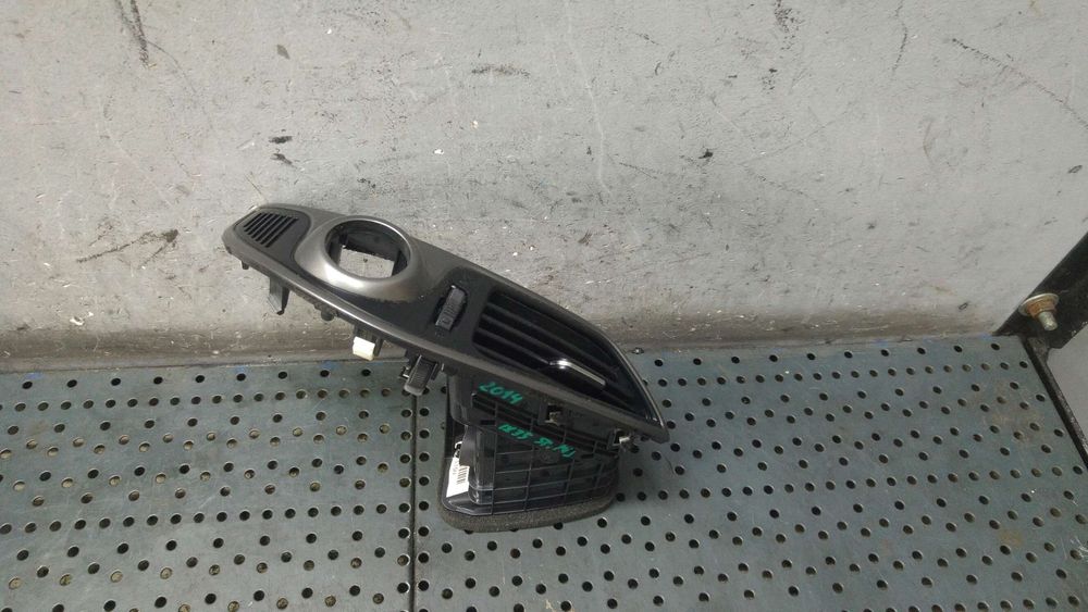 Grila aer bord stanga hyundai ix35 lm el elh 974102s105tan 974102s000