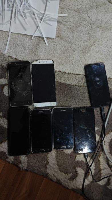 Смартфоны на запчасти 7шт