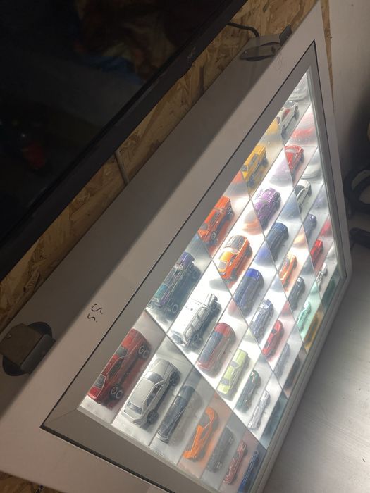 Rama iluminată pentru decor sau colecție